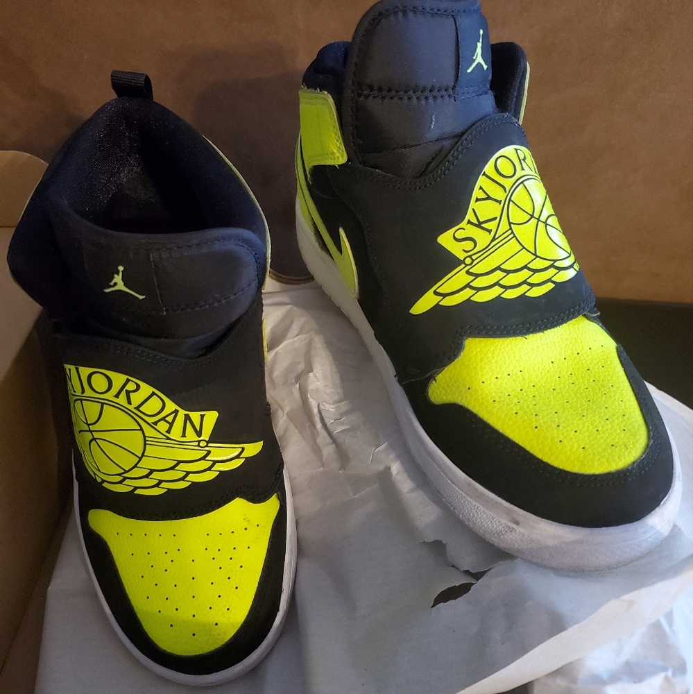 Sky Jordan 1 kids shoes
